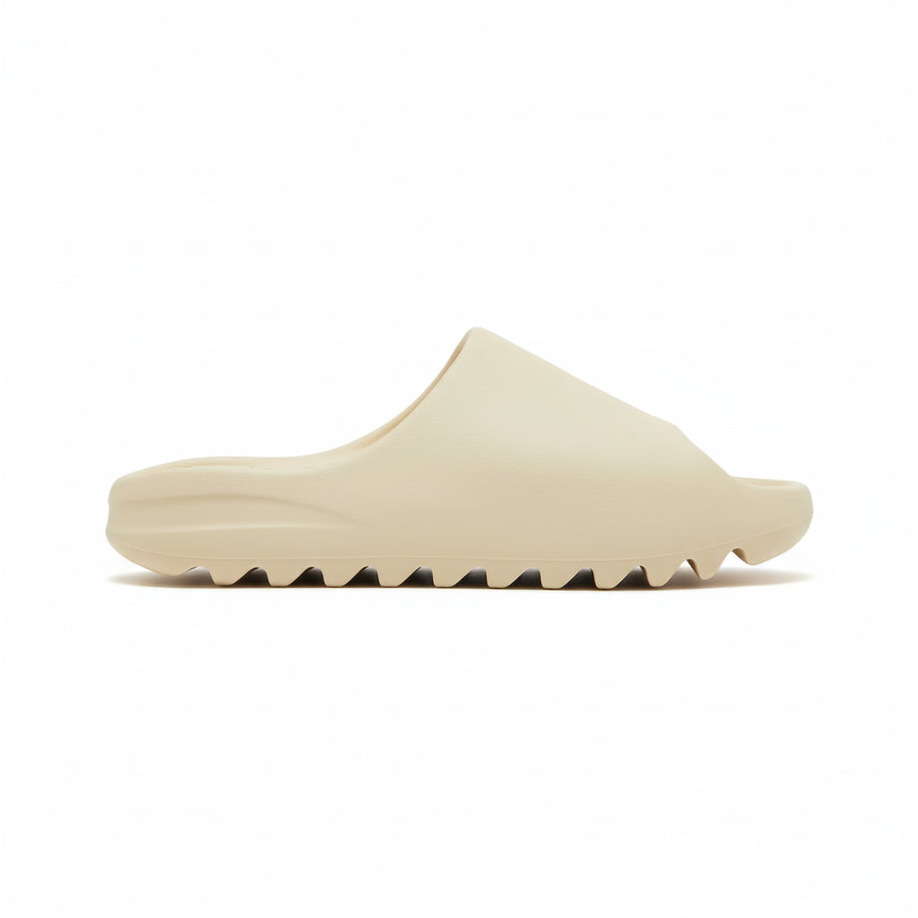 YEEZY SLIDE"S"